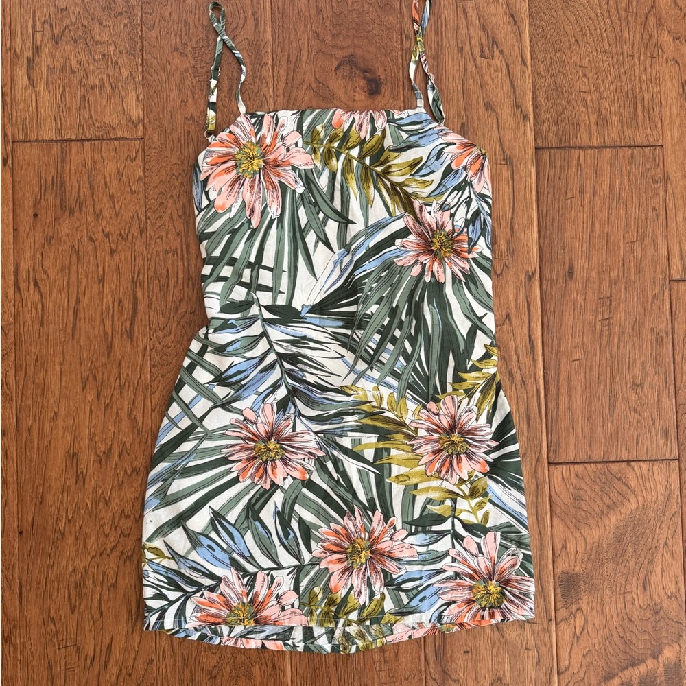 Bamboo blonde tropical mini dress